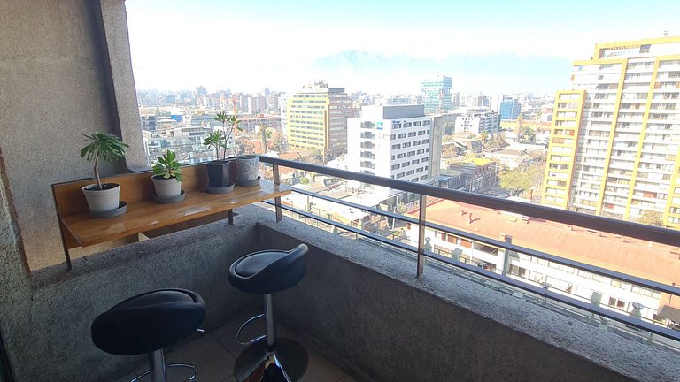 1408 | Amplio departamento con vista a la cordillera
