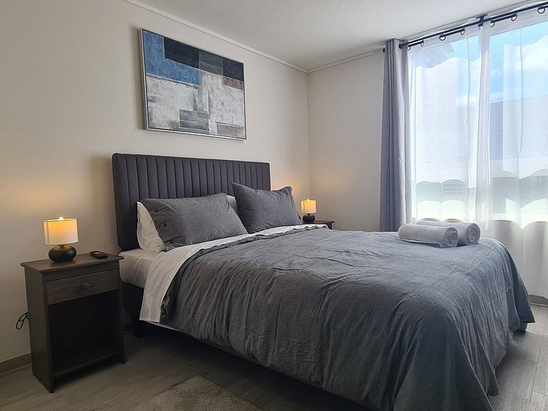 Premium bed | Santiago downtown | pool