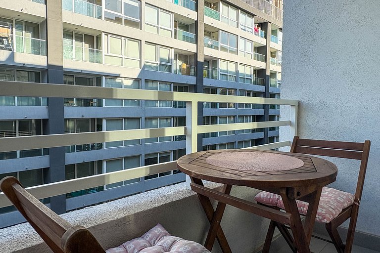 Premium bed | Santiago downtown | pool