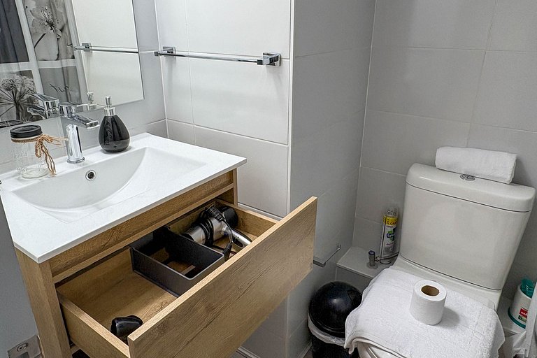 Premium bed | Santiago downtown | pool