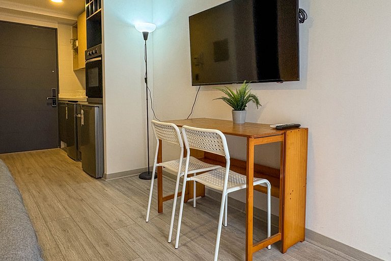 Hermoso Estudio a los Pies del Santa Lucia