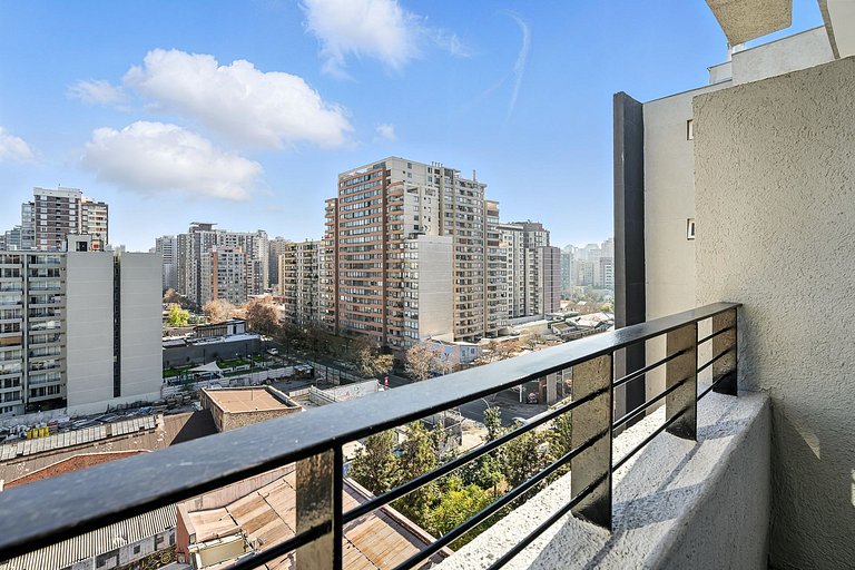 Self Check-in | Premium Bed | High Speed Wifi